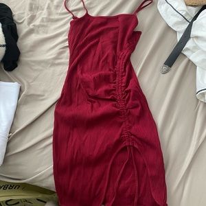 shein body con red dress never worn!!